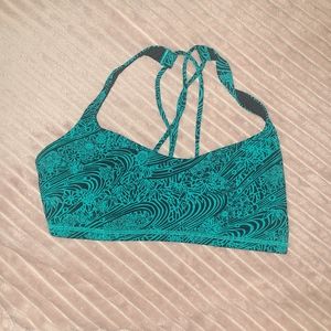 Lululemon sports bra